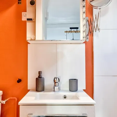Studio Cosy En Plein Coeur Historique De Apartment Pontoise